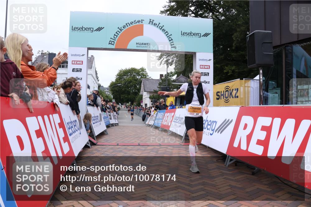 30.08.2026 - Blankeneser Heldenlauf Lena Gebhardt http://msf.ph/oto/10078174 30.08.2026 11:30:08 Ziel 2804 meine-sportfotos.de