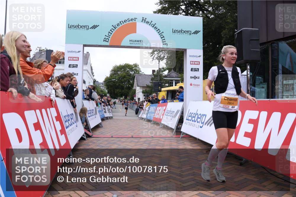 30.08.2026 - Blankeneser Heldenlauf Lena Gebhardt http://msf.ph/oto/10078175 30.08.2026 11:30:09 Ziel 2804 meine-sportfotos.de