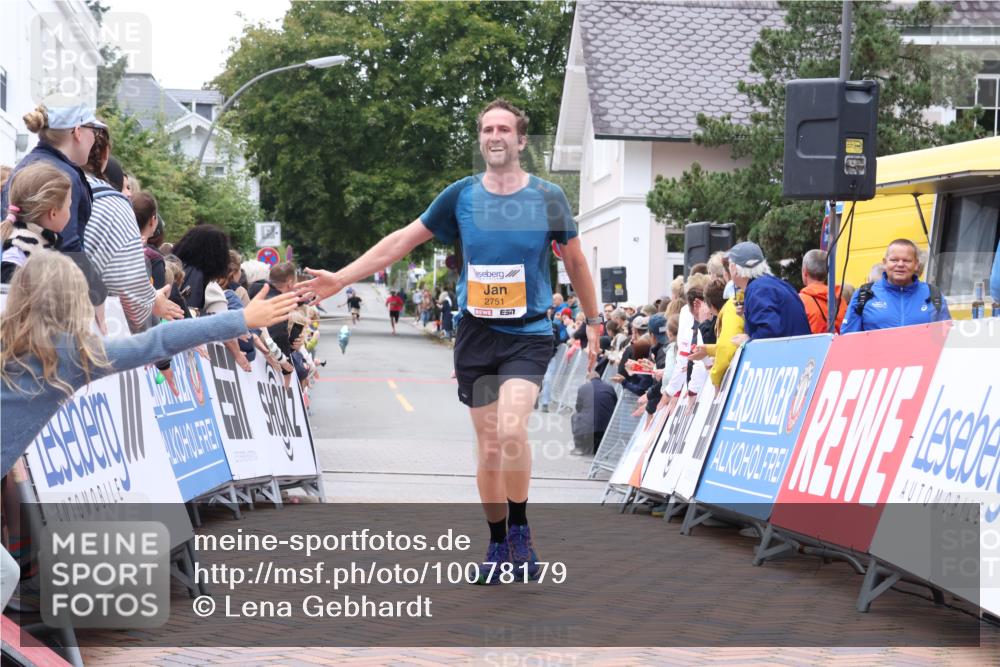 30.08.2026 - Blankeneser Heldenlauf Lena Gebhardt http://msf.ph/oto/10078179 30.08.2026 11:30:13 Ziel 2751, 2804, 2873 meine-sportfotos.de