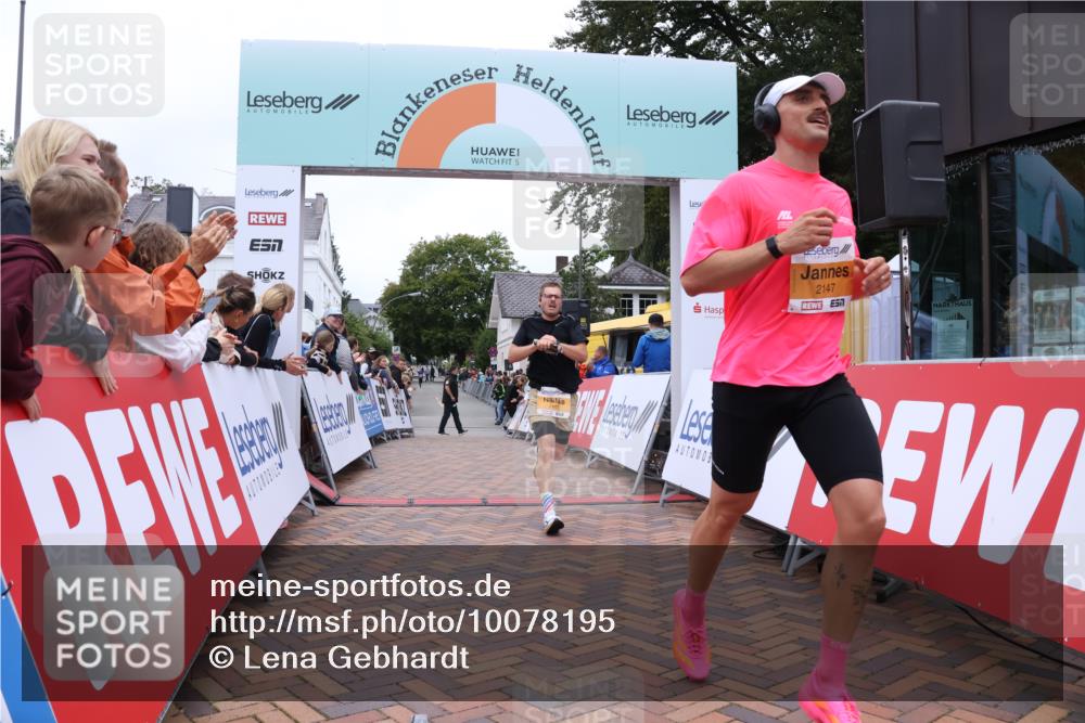 30.08.2026 - Blankeneser Heldenlauf Lena Gebhardt http://msf.ph/oto/10078195 30.08.2026 11:30:35 Ziel 2147, 2449 meine-sportfotos.de