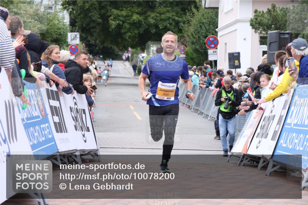 30.08.2026 - Blankeneser Heldenlauf Lena Gebhardt http://msf.ph/oto/10078200 30.08.2026 11:30:48 Ziel 2692 meine-sportfotos.de