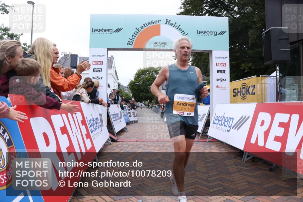 30.08.2026 - Blankeneser Heldenlauf Lena Gebhardt http://msf.ph/oto/10078209 30.08.2026 11:31:09 Ziel 2761 meine-sportfotos.de