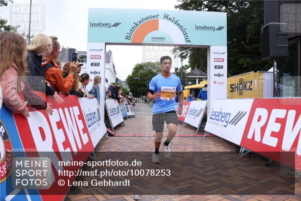 30.08.2026 - Blankeneser Heldenlauf Lena Gebhardt http://msf.ph/oto/10078253 30.08.2026 11:33:35 Ziel 2103, 2287 meine-sportfotos.de