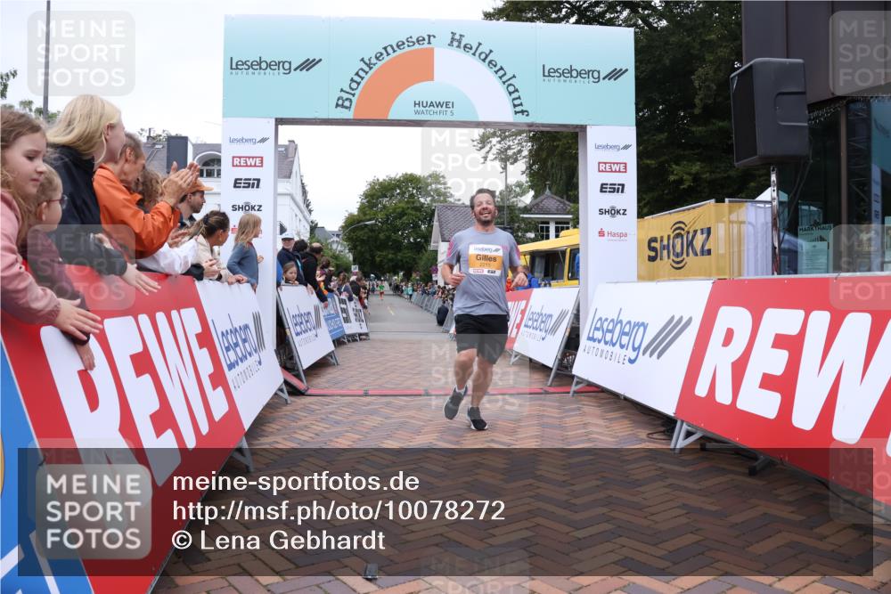 30.08.2026 - Blankeneser Heldenlauf Lena Gebhardt http://msf.ph/oto/10078272 30.08.2026 11:34:03 Ziel 2215, 2609 meine-sportfotos.de