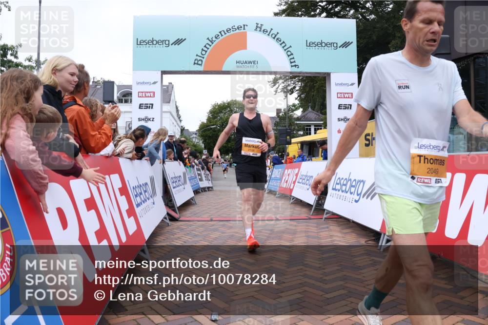 30.08.2026 - Blankeneser Heldenlauf Lena Gebhardt http://msf.ph/oto/10078284 30.08.2026 11:34:23 Ziel 2049, 2106, 2256 meine-sportfotos.de
