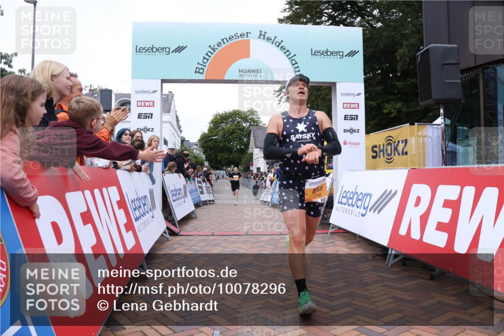 30.08.2026 - Blankeneser Heldenlauf Lena Gebhardt http://msf.ph/oto/10078296 30.08.2026 11:34:32 Ziel 2317, 2356, 2478 meine-sportfotos.de