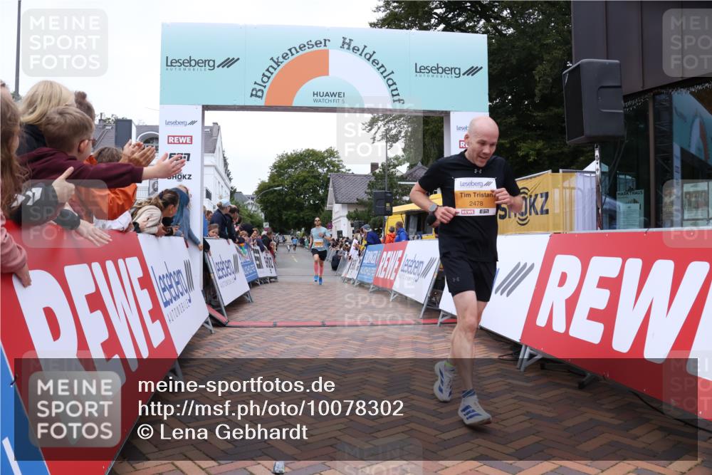 30.08.2026 - Blankeneser Heldenlauf Lena Gebhardt http://msf.ph/oto/10078302 30.08.2026 11:34:37 Ziel 2184, 2317, 2356, 2478 meine-sportfotos.de