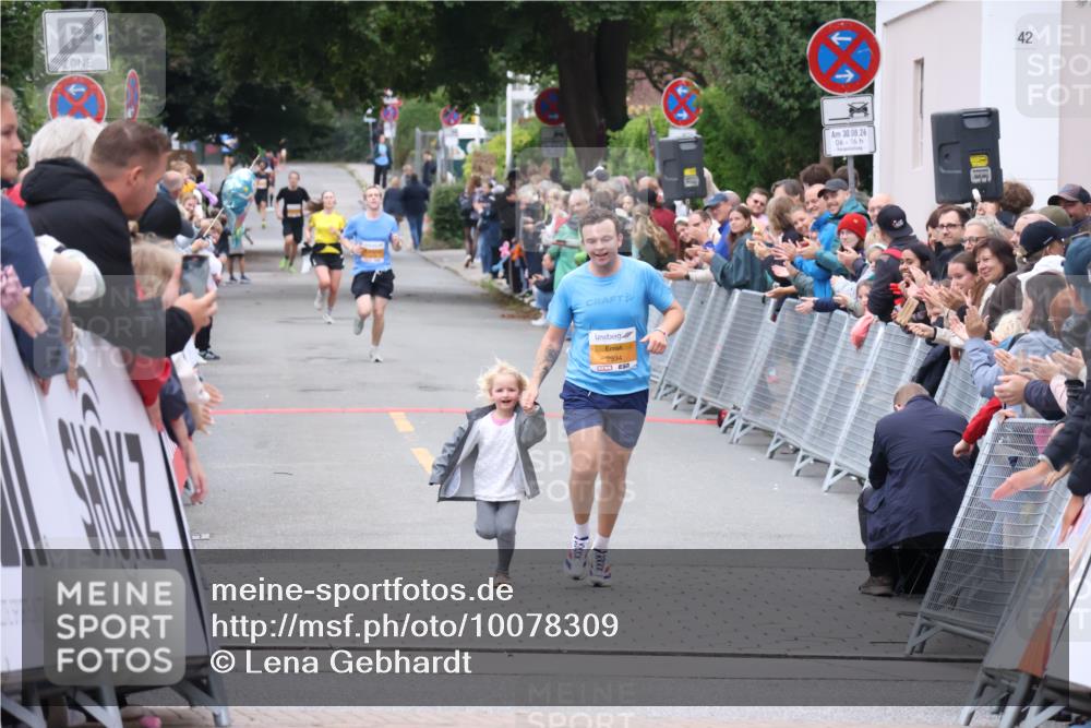 30.08.2026 - Blankeneser Heldenlauf Lena Gebhardt http://msf.ph/oto/10078309 30.08.2026 11:34:45 Ziel 2184 meine-sportfotos.de