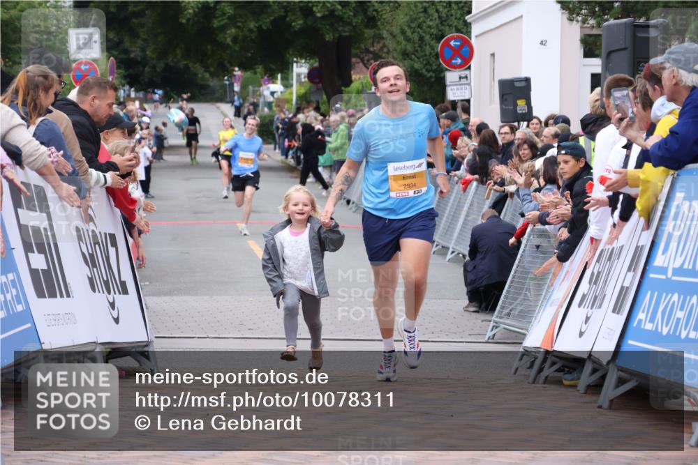 30.08.2026 - Blankeneser Heldenlauf Lena Gebhardt http://msf.ph/oto/10078311 30.08.2026 11:34:48 Ziel 2934 meine-sportfotos.de