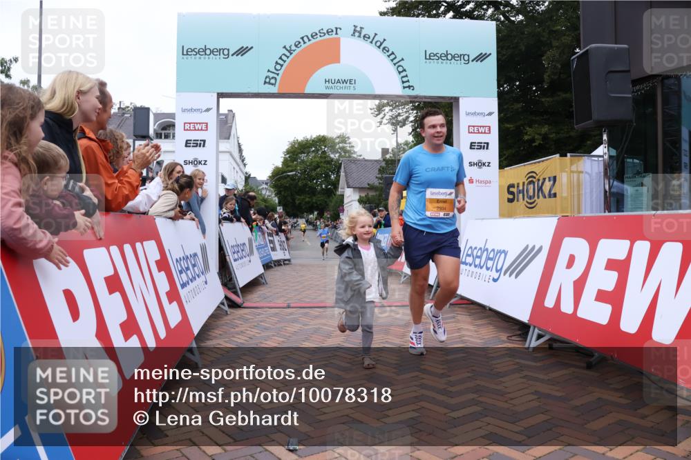 30.08.2026 - Blankeneser Heldenlauf Lena Gebhardt http://msf.ph/oto/10078318 30.08.2026 11:34:53 Ziel 2849, 2934 meine-sportfotos.de