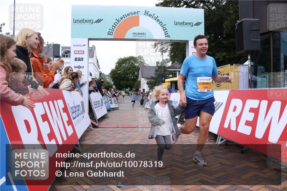 30.08.2026 - Blankeneser Heldenlauf Lena Gebhardt http://msf.ph/oto/10078319 30.08.2026 11:34:53 Ziel 2849, 2934 meine-sportfotos.de