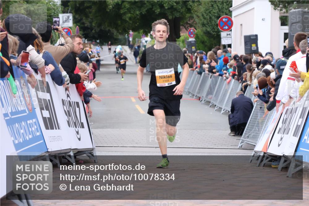 30.08.2026 - Blankeneser Heldenlauf Lena Gebhardt http://msf.ph/oto/10078334 30.08.2026 11:35:08 Ziel 2359, 2806 meine-sportfotos.de