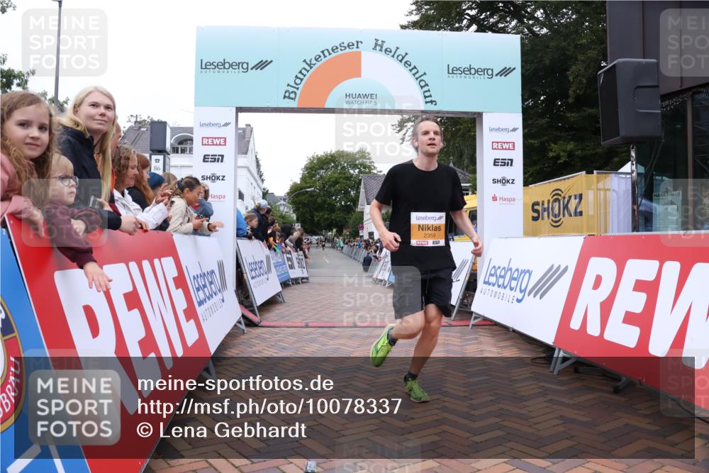 30.08.2026 - Blankeneser Heldenlauf Lena Gebhardt http://msf.ph/oto/10078337 30.08.2026 11:35:11 Ziel 2359 meine-sportfotos.de