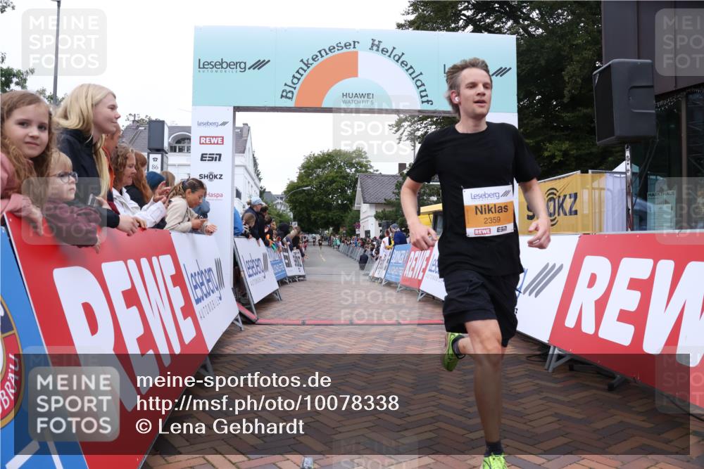 30.08.2026 - Blankeneser Heldenlauf Lena Gebhardt http://msf.ph/oto/10078338 30.08.2026 11:35:11 Ziel 2359 meine-sportfotos.de