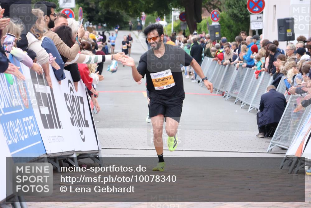 30.08.2026 - Blankeneser Heldenlauf Lena Gebhardt http://msf.ph/oto/10078340 30.08.2026 11:35:23 Ziel 2253 meine-sportfotos.de