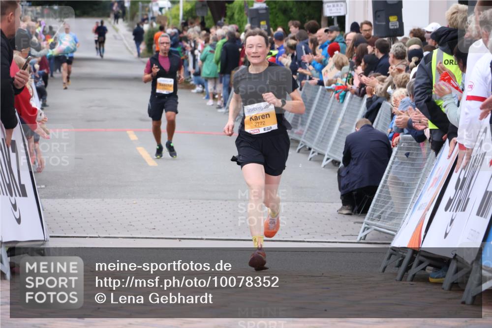 30.08.2026 - Blankeneser Heldenlauf Lena Gebhardt http://msf.ph/oto/10078352 30.08.2026 11:35:40 Ziel 2772 meine-sportfotos.de