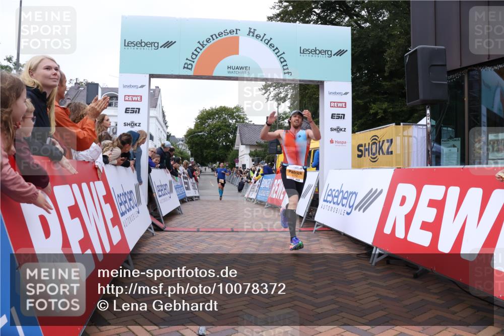 30.08.2026 - Blankeneser Heldenlauf Lena Gebhardt http://msf.ph/oto/10078372 30.08.2026 11:36:13 Ziel 2053, 2774, 2848 meine-sportfotos.de