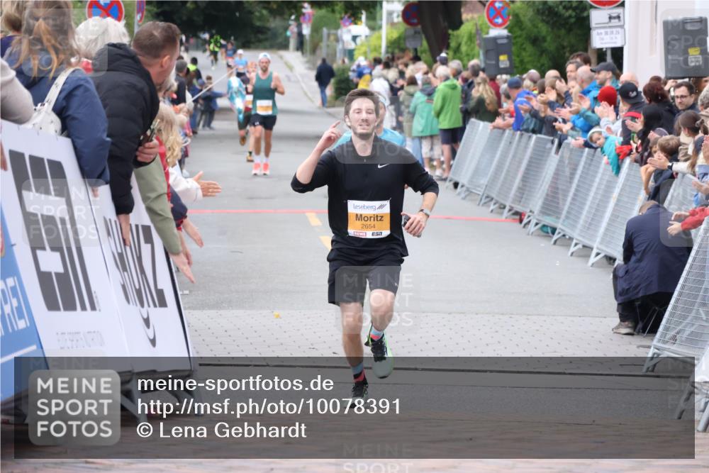 30.08.2026 - Blankeneser Heldenlauf Lena Gebhardt http://msf.ph/oto/10078391 30.08.2026 11:37:06 Ziel 2654 meine-sportfotos.de