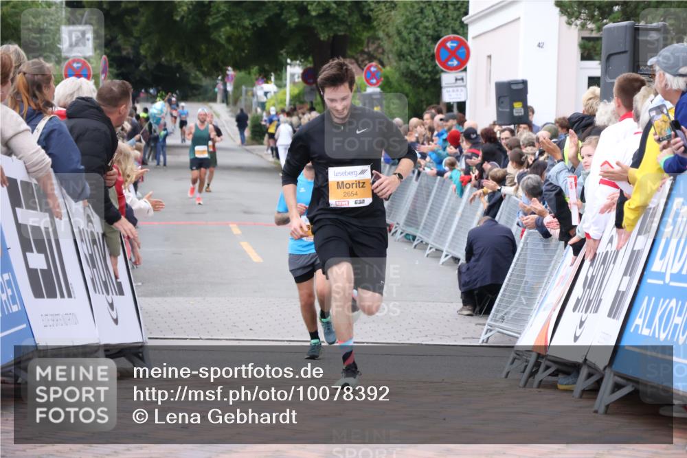 30.08.2026 - Blankeneser Heldenlauf Lena Gebhardt http://msf.ph/oto/10078392 30.08.2026 11:37:08 Ziel 2654 meine-sportfotos.de