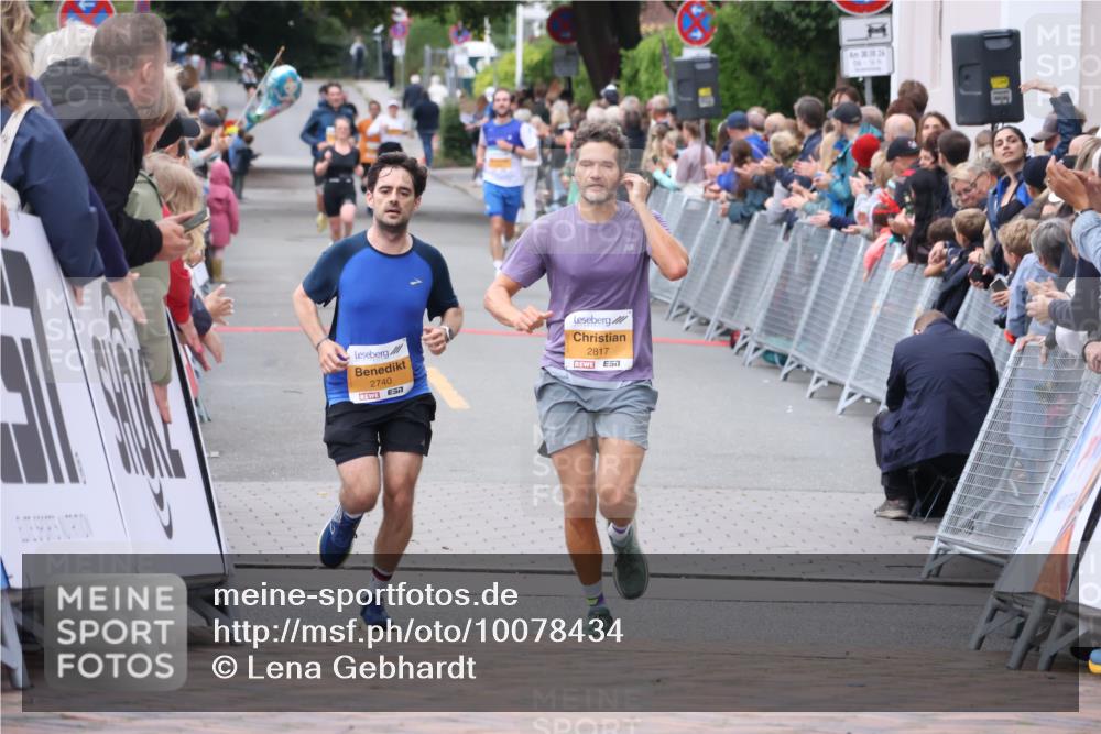 30.08.2026 - Blankeneser Heldenlauf Lena Gebhardt http://msf.ph/oto/10078434 30.08.2026 11:38:08 Ziel 2024, 2355, 2384, 2740, 2817, 2920 meine-sportfotos.de