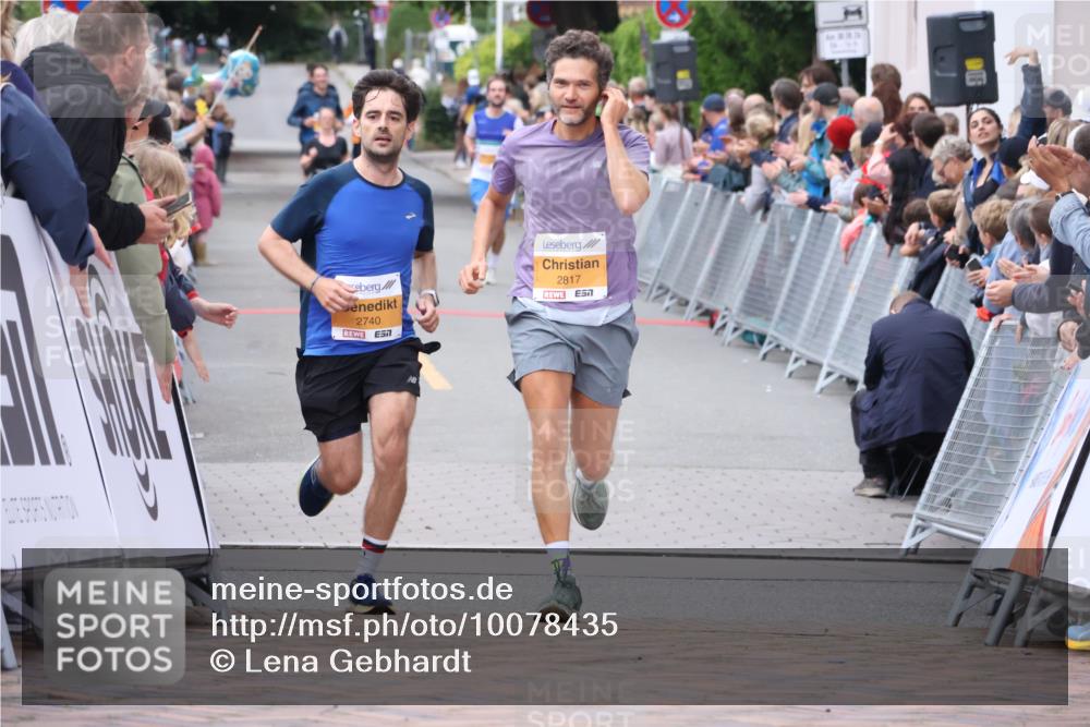 30.08.2026 - Blankeneser Heldenlauf Lena Gebhardt http://msf.ph/oto/10078435 30.08.2026 11:38:08 Ziel 2024, 2355, 2384, 2740, 2817, 2920 meine-sportfotos.de