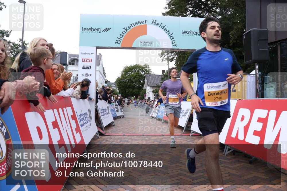 30.08.2026 - Blankeneser Heldenlauf Lena Gebhardt http://msf.ph/oto/10078440 30.08.2026 11:38:12 Ziel 2740, 2817 meine-sportfotos.de