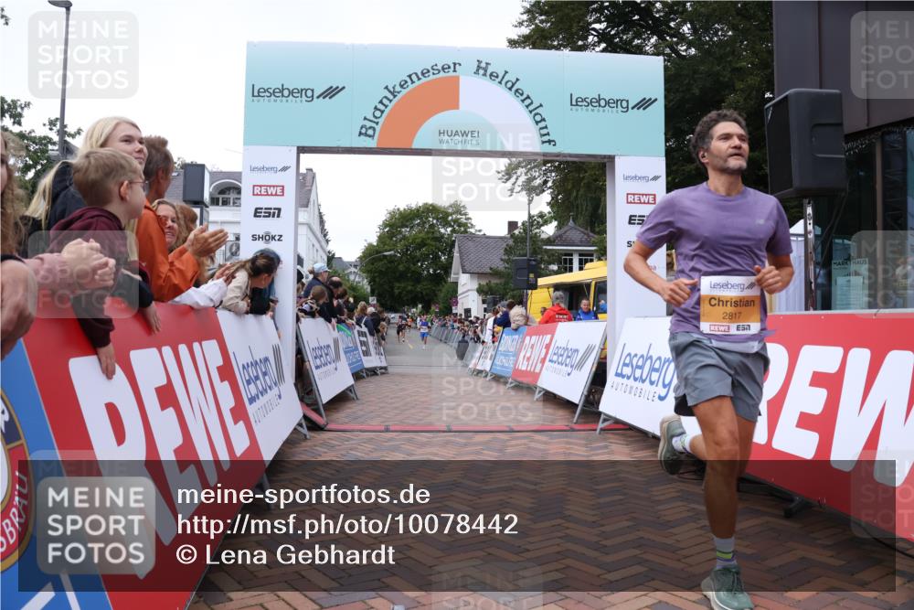 30.08.2026 - Blankeneser Heldenlauf Lena Gebhardt http://msf.ph/oto/10078442 30.08.2026 11:38:13 Ziel 2740, 2817 meine-sportfotos.de