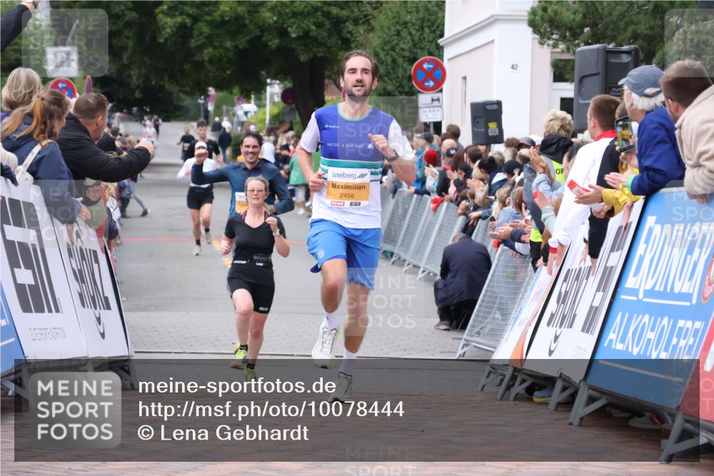 30.08.2026 - Blankeneser Heldenlauf Lena Gebhardt http://msf.ph/oto/10078444 30.08.2026 11:38:18 Ziel 2190, 2458, 2740, 2817 meine-sportfotos.de