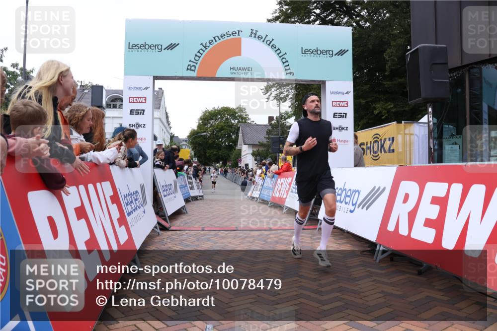 30.08.2026 - Blankeneser Heldenlauf Lena Gebhardt http://msf.ph/oto/10078479 30.08.2026 11:38:59 Ziel 2043, 2655 meine-sportfotos.de