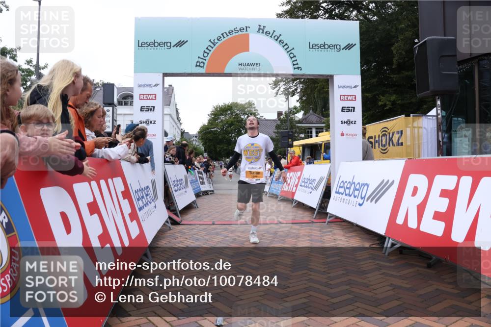 30.08.2026 - Blankeneser Heldenlauf Lena Gebhardt http://msf.ph/oto/10078484 30.08.2026 11:39:05 Ziel 2591, 2655 meine-sportfotos.de
