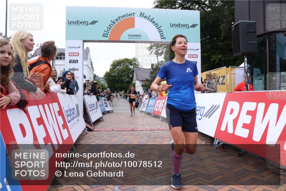 30.08.2026 - Blankeneser Heldenlauf Lena Gebhardt http://msf.ph/oto/10078512 30.08.2026 11:39:30 Ziel 2192, 2207, 2525, 2643, 2743 meine-sportfotos.de