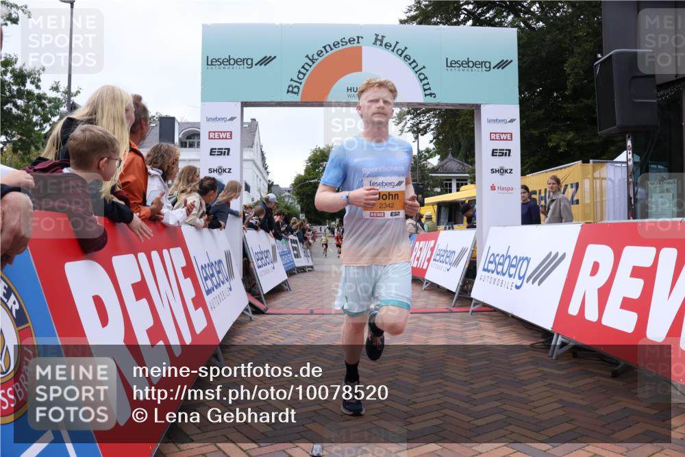 30.08.2026 - Blankeneser Heldenlauf Lena Gebhardt http://msf.ph/oto/10078520 30.08.2026 11:39:47 Ziel 2102, 2342 meine-sportfotos.de