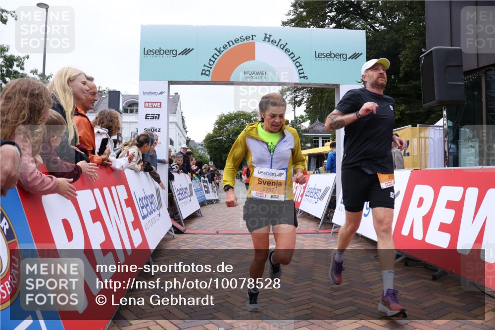 30.08.2026 - Blankeneser Heldenlauf Lena Gebhardt http://msf.ph/oto/10078528 30.08.2026 11:39:53 Ziel 2102, 2342, 2757, 2833, 2948 meine-sportfotos.de