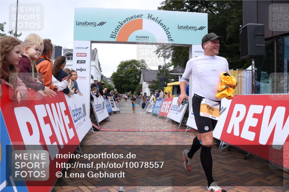 30.08.2026 - Blankeneser Heldenlauf Lena Gebhardt http://msf.ph/oto/10078557 30.08.2026 11:40:54 Ziel 2484, 2776 meine-sportfotos.de