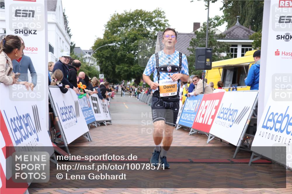 30.08.2026 - Blankeneser Heldenlauf Lena Gebhardt http://msf.ph/oto/10078571 30.08.2026 11:41:09 Ziel 2069, 2823 meine-sportfotos.de