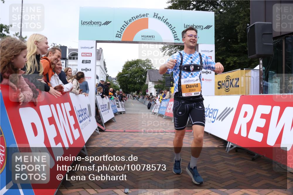 30.08.2026 - Blankeneser Heldenlauf Lena Gebhardt http://msf.ph/oto/10078573 30.08.2026 11:41:10 Ziel 2069, 2823 meine-sportfotos.de
