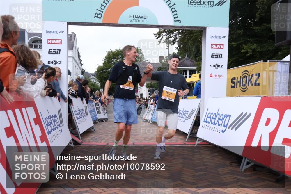 30.08.2026 - Blankeneser Heldenlauf Lena Gebhardt http://msf.ph/oto/10078592 30.08.2026 11:41:52 Ziel 2361, 2405, 2424, 2762, 2797 meine-sportfotos.de