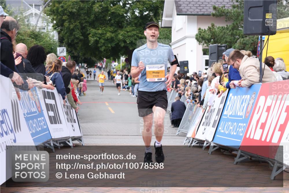 30.08.2026 - Blankeneser Heldenlauf Lena Gebhardt http://msf.ph/oto/10078598 30.08.2026 11:41:59 Ziel 2361, 2424, 2935 meine-sportfotos.de