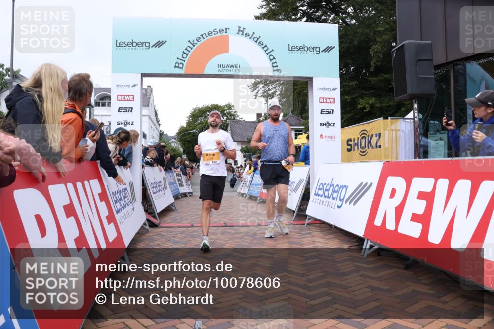 30.08.2026 - Blankeneser Heldenlauf Lena Gebhardt http://msf.ph/oto/10078606 30.08.2026 11:42:11 Ziel 2328, 2432, 2520 meine-sportfotos.de