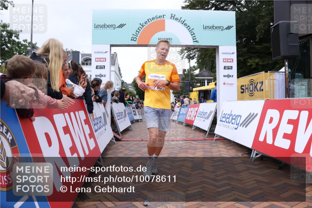 30.08.2026 - Blankeneser Heldenlauf Lena Gebhardt http://msf.ph/oto/10078611 30.08.2026 11:42:15 Ziel 2328, 2432, 2520 meine-sportfotos.de
