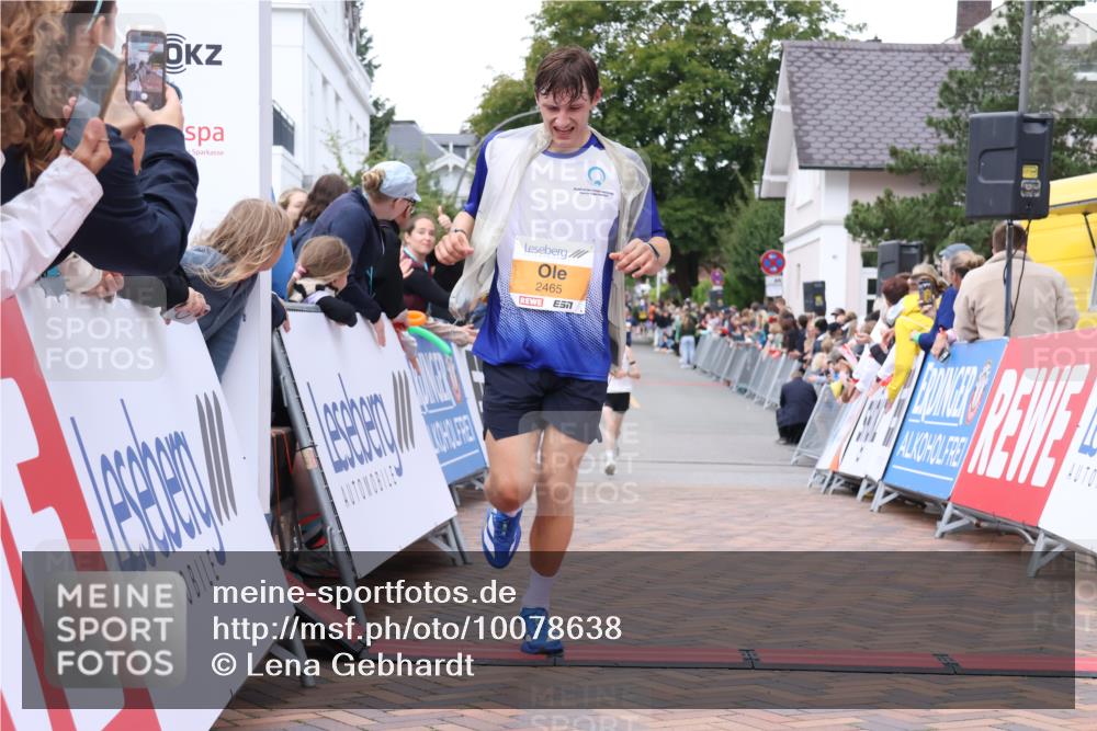 30.08.2026 - Blankeneser Heldenlauf Lena Gebhardt http://msf.ph/oto/10078638 30.08.2026 11:42:53 Ziel 2032, 2437, 2465, 2494, 2563 meine-sportfotos.de