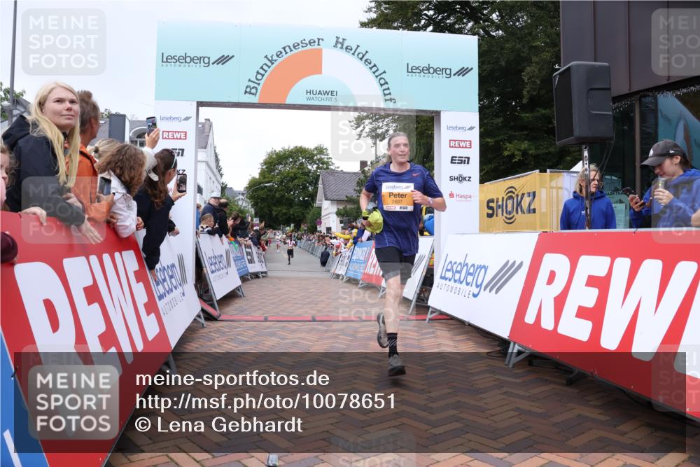 30.08.2026 - Blankeneser Heldenlauf Lena Gebhardt http://msf.ph/oto/10078651 30.08.2026 11:43:06 Ziel 2897 meine-sportfotos.de