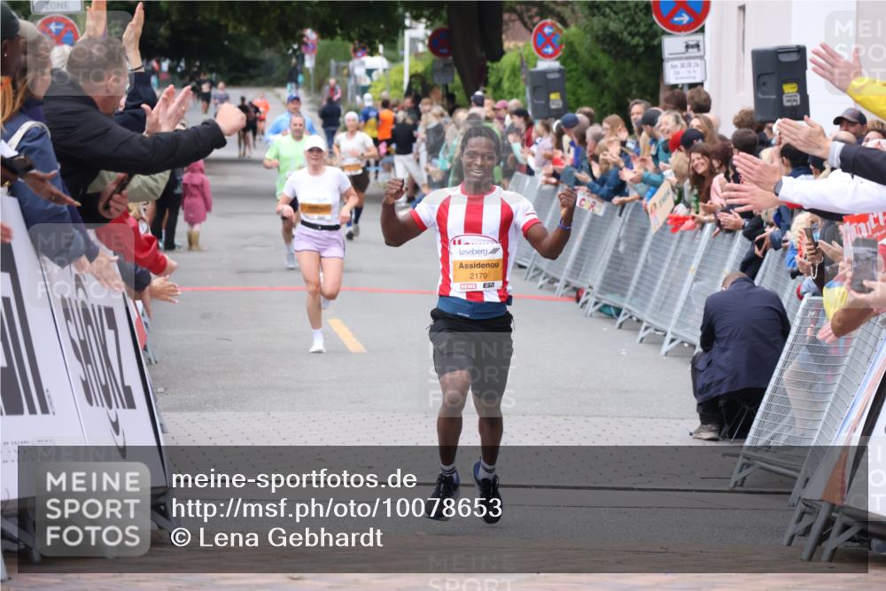 30.08.2026 - Blankeneser Heldenlauf Lena Gebhardt http://msf.ph/oto/10078653 30.08.2026 11:43:08 Ziel 2897 meine-sportfotos.de