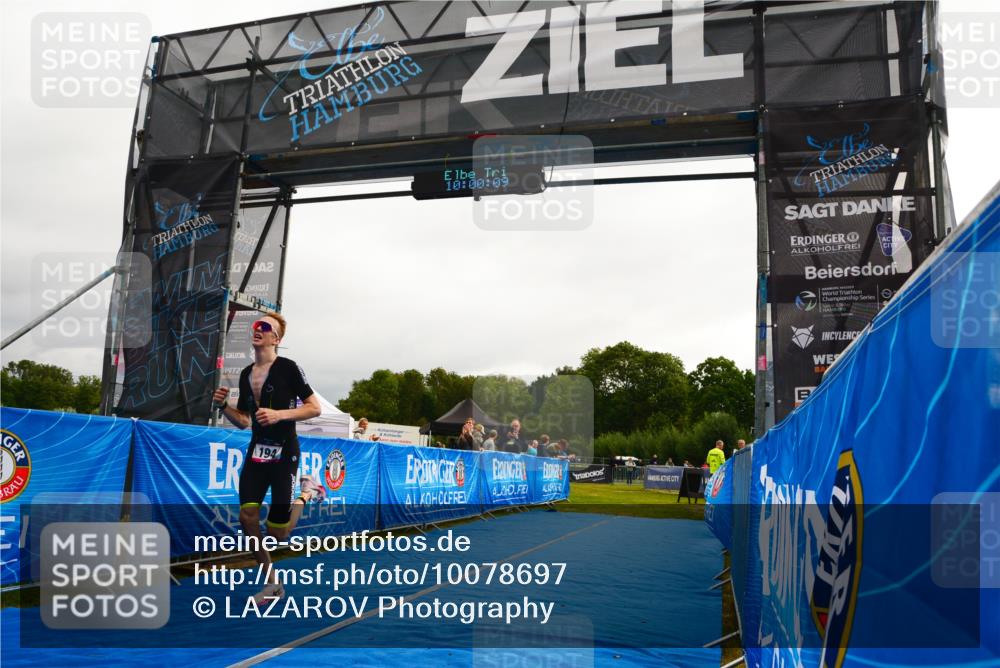 30.08.2026 - Elbe Triathlon Hamburg LAZAROV Photography http://msf.ph/oto/10078697 30.08.2026 10:00:10 Ziel 194 meine-sportfotos.de