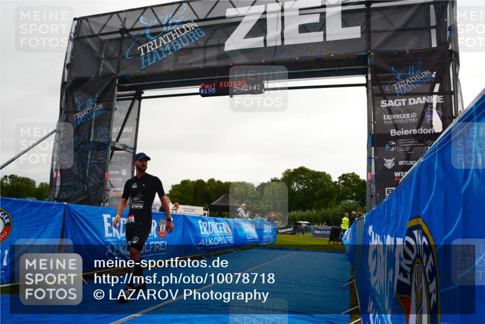 30.08.2026 - Elbe Triathlon Hamburg LAZAROV Photography http://msf.ph/oto/10078718 30.08.2026 10:02:41 Ziel 195 meine-sportfotos.de