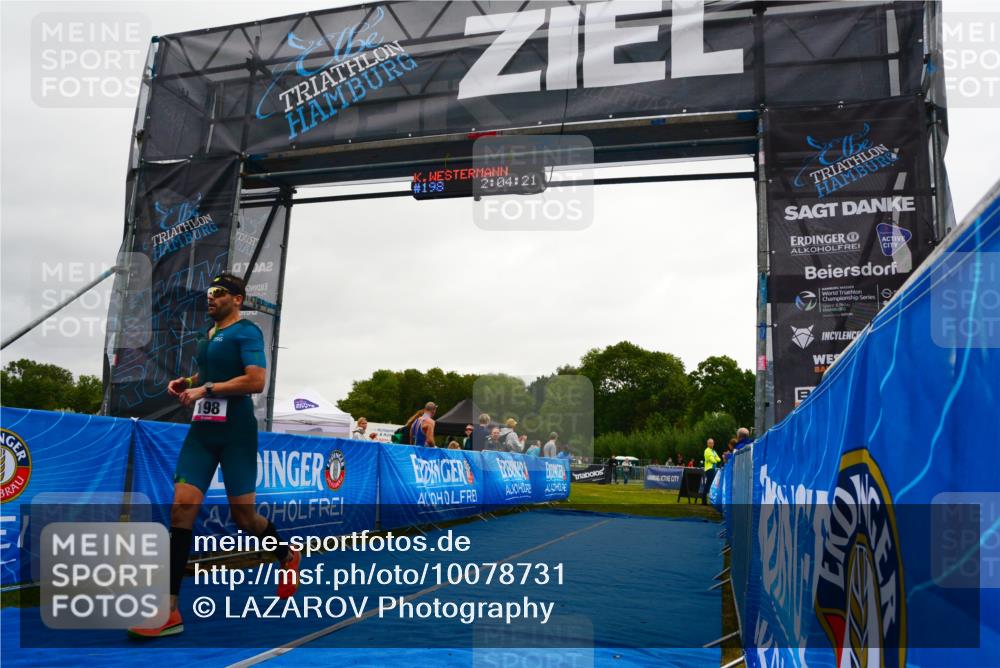30.08.2026 - Elbe Triathlon Hamburg LAZAROV Photography http://msf.ph/oto/10078731 30.08.2026 10:04:20 Ziel 198 meine-sportfotos.de