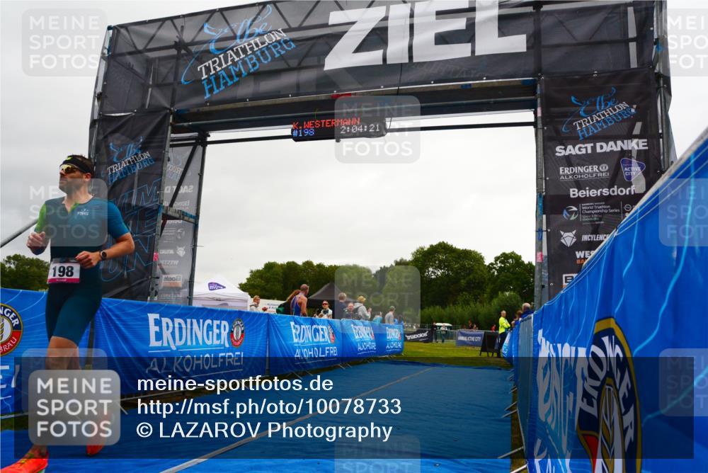 30.08.2026 - Elbe Triathlon Hamburg LAZAROV Photography http://msf.ph/oto/10078733 30.08.2026 10:04:20 Ziel 198 meine-sportfotos.de