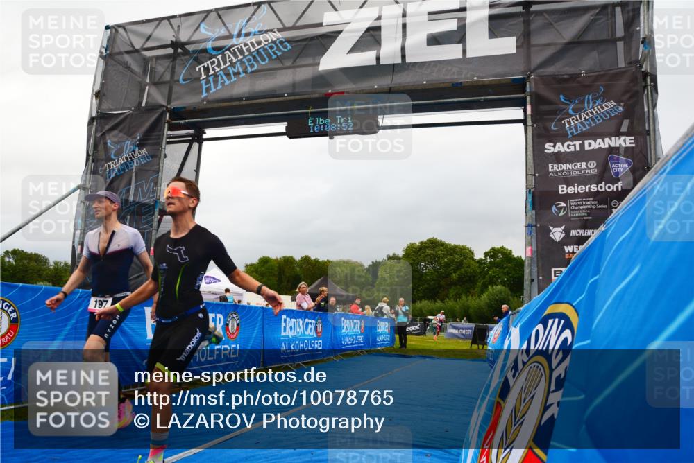 30.08.2026 - Elbe Triathlon Hamburg LAZAROV Photography http://msf.ph/oto/10078765 30.08.2026 10:08:52 Ziel 182, 197 meine-sportfotos.de