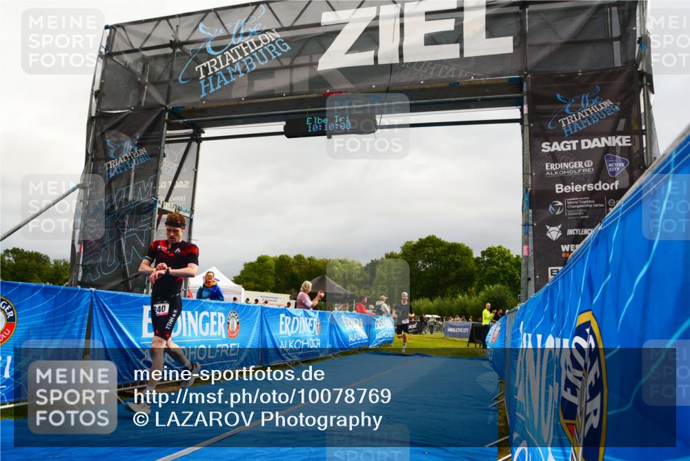 30.08.2026 - Elbe Triathlon Hamburg LAZAROV Photography http://msf.ph/oto/10078769 30.08.2026 10:10:00 Ziel 181, 240 meine-sportfotos.de