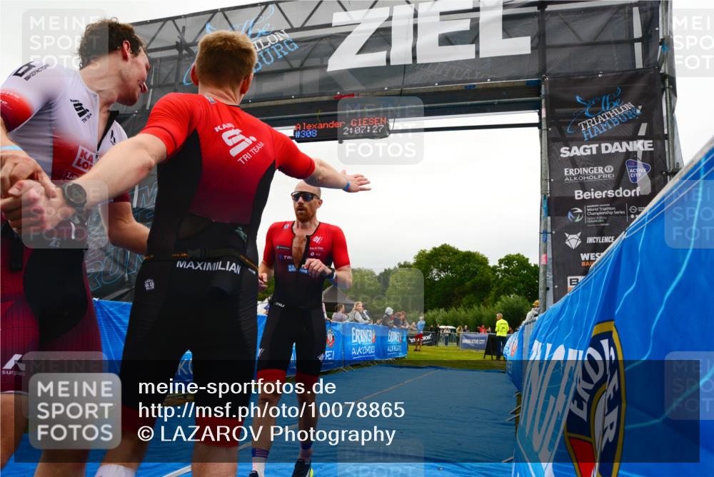 30.08.2026 - Elbe Triathlon Hamburg LAZAROV Photography http://msf.ph/oto/10078865 30.08.2026 10:17:29 Ziel 212, 308, 312 meine-sportfotos.de